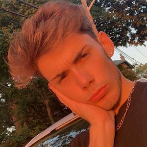 Meet your Posher, Eddy